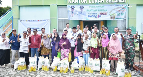 Pemkot Jambi Salurkan Bantuan Pangan Beras dan Minyakita Gratis Tahap Kedua
