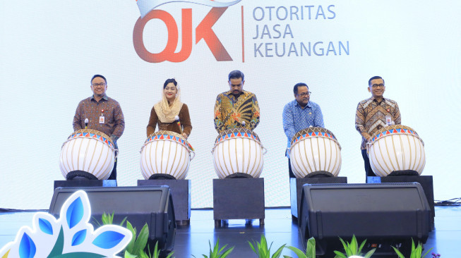Dorong Pemerataan Ekonomi, OJK Perkuat Ekosistem Keuangan Syariah