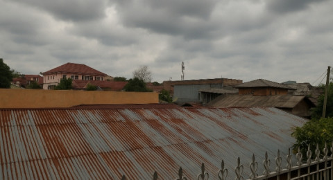 Waspada! BMKG Prediksi Hujan Lebat Guyur Jambi Hingga 2 November 2025