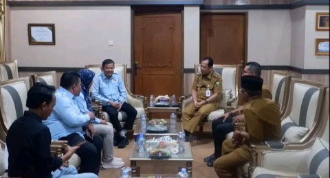 Bupati Muaro Jambi Terima Tim Monev Komisi Informasi Provinsi Jambi, Tegaskan Komitmen Keterbukaan Informasi Publik