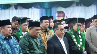 Bupati Muaro Jambi Bambang Bayu Suseno Hadiri Prosesi Wisuda UIN STS Jambi