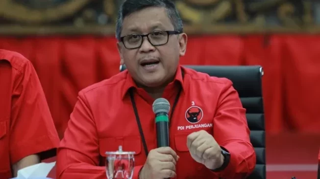 Hasto Singgung Urgensi Kereta Cepat, Sebut PDIP Sudah Tiga Kali Ingatkan Jokowi
