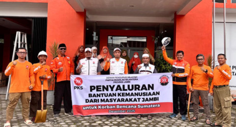 PKS Jambi Kirim Tim Relawan dan Dua Mobil Bantuan untuk Korban Bencana Sumatra