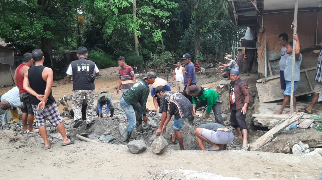 FPI Jambi Galang Dana dan Kirim Relawan Bantu Korban Bencana Alam Sumatera