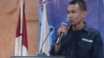 Hidup Terasa Mulia Dimulai dari Hormati Guru