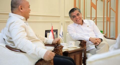 Gandeng Menaker Yassierli, IJTI Siapkan Jurnalis Mandiri dan Kompeten di Era Digital