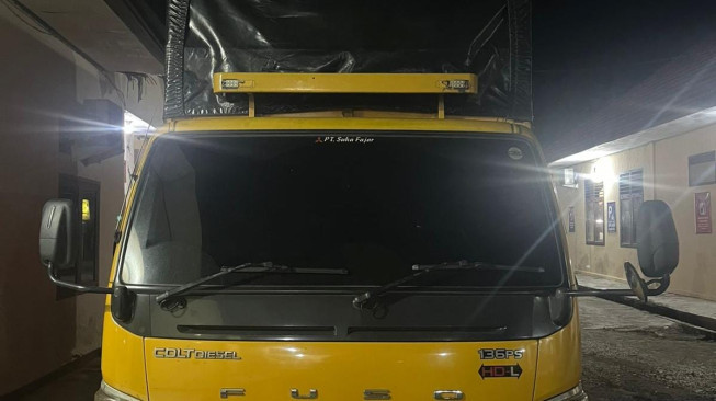 Ditreskrimsus Polda Jambi Ungkap Pengangkutan 12,3 Ton BBM Ilegal, Tiga Orang Sopir dan kenek Diamankan, Warga Menilai : Kenapa Cukong Cukong BBM Ilegal Tidak Tersentuh..?