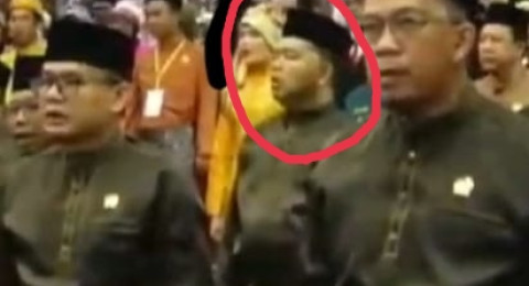 Apa yang Dipikirkan Om Amrizal saat Sidang Paripurna HUT ke 69 Provinsi Jambi..?