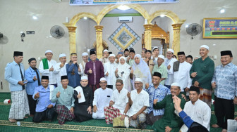 Safari Ramadan Perdana, Wali Kota dan Gubernur Jambi Hadir Bersama   Pemkot dan Pemprov Jambi Gelar Safari Ramadan di Masjid Al-Ikhlas.