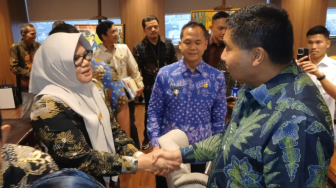 Dilla Jeput Bola Temui Menteri Perumahan dan Kawasan Permukiman Agar Tanjabtim Dapat Program Bantuan Stimulan Perumahan Swadaya