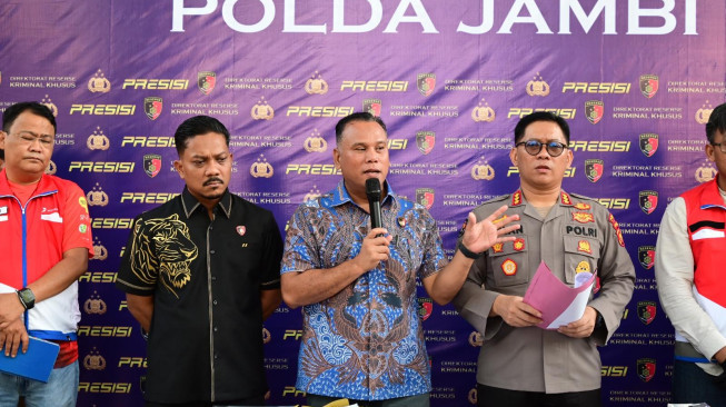 Pelangsiran Solar Subsidi di SPBU SPBU Marak di Provinsi Jambi, Kerjasama Operator SPBU dan Pelangsir Terus Terjadi, Walau Polda Jambi Ungkap Kasus di SPBU Lubuk Landai, Bungo.