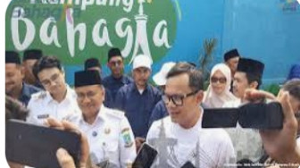 Wamendagri Bima Arya Sugiarto, Luncurkan Program "Kampung Bahagia" Kota Jambi, Maulana Sumringah