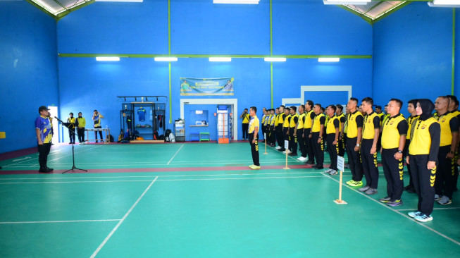 Polda Jambi Resmi Buka Kejuaraan Bulu Tangkis HUT Bhayangkara ke-80 Tahun 2026