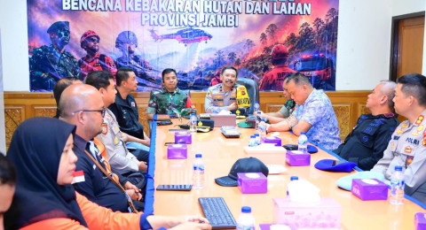 Wakapolda Jambi bersama Satgas Karhutla Cek Hotspot Karhutla, Evaluasi Penanganan dan Perkuat Sinergi di Lapangan