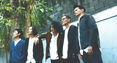 Setelah Kolaborasi di “Fana”, Roni Budiman Resmi Bergabung dengan Aftersunset