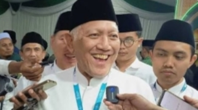 Gus Kikin, Toke Minyak itu Nahkodai Perahu NU, Nasabnya Nyambung Ke Pendiri NU