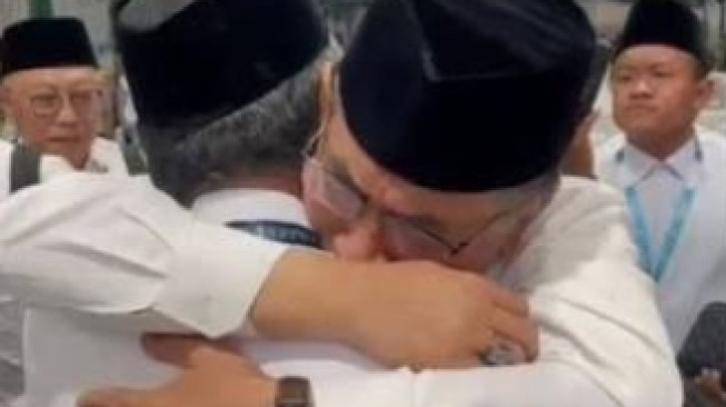Muktamar ke-35 NU: Anak Buah Prabowo Bertarung, Tapi Sebagai Tim Ses, Ada Iful, Imin, Nusron..Gus Yahya Pasrah..?