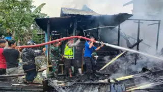 Kebakaran di Tungkal Ilir, Enam Rumah Ludes