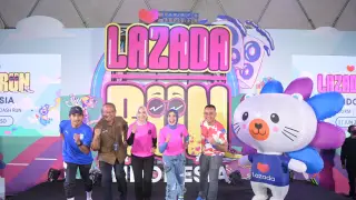 Lazada menggelar kegiatan olahraga dan kebugaran melalui Lazada Run. Foto dok