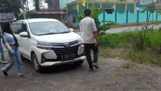 Perwakilan FIF Datangi Rumah Korban, Jumat (7)7/2023).