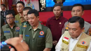 Rapat Koordinasi Penanganan Kebakaran Hutan Lahan, di Auditorium Rumah Dinas Gubernur Jambi, Selasa, (18/7/2023).( Foto: Rifky)