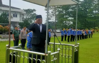 Wakil Bupati Tanjabtim, Robby Nahliyansyah Buka Festival Olahraga Pelajar Daerah tahun 2024. (foto: Willy)