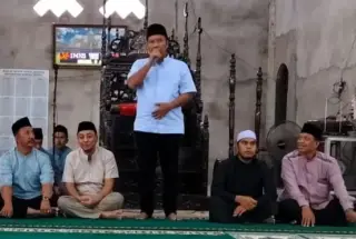 Romi Hariyanto melakukan safari Ramadhan di Rantau Rasau || dokdkt