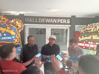 PWI Pusat Tunjuk Zulmansyah Sekedang Plt Ketum PWI || dokpwi
