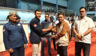 Ketua Umum Koni Jambi, Budi Setiawan pada Pembukaan Kejuaraan Pencak Silat se Provinsi Jambi.| Ist