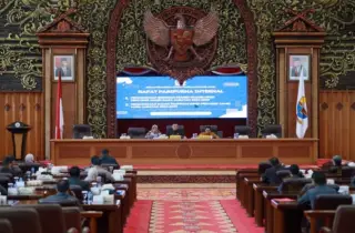 Ketua DPRD Provinsi Jambi Pimpin Rapat Paripurna. foto: dprd
