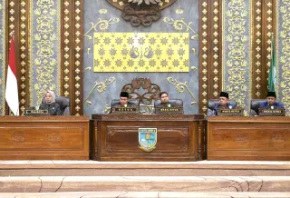Pj Wali Kota Jambi, Sri Purwaningsih menghadiri Rapat Paripurna Dewan Perwakilan Rakyat Daerah (DPRD) Kota Jambi || Dok PKJ