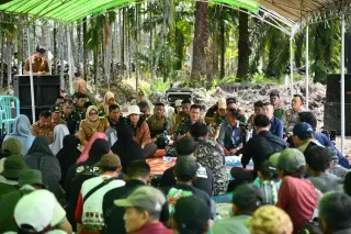 Bupati Dillah Sambut 220 Tahfidz Quran & Dampingi Jendral Kunto Arif Wibowo || dok