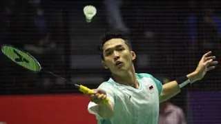 Jonatan Christie saat beraksi dalam sebuah pertandingan. (AFP/BERTRAND GUAY) || Dok.