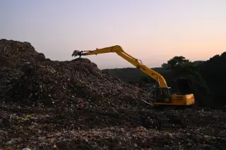 NTB Batasi Sampah ke TPA Kebon Kongok Jadi 200 Ton per Hari