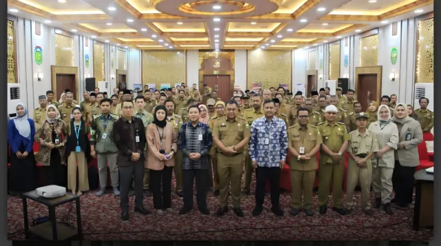 Tingkatkan Literasi dan Inklusi Keuangan, OJK Jambi Edukasi Camat dan Lurah/ Kades se-Muarojambi