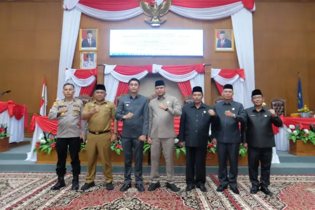 Pj Bupati Muaro Jambi Sampaikan Nota Ranperda Perubahan APBD Kabupaten Muaro Jambi tahun 2023.