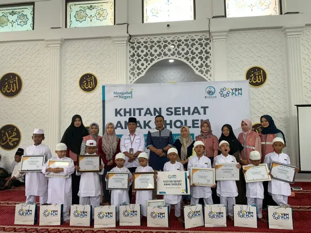 Yayasan Baitul Mal PLN UID S2JB Khitan 150 Anak Yatim Dhuafa