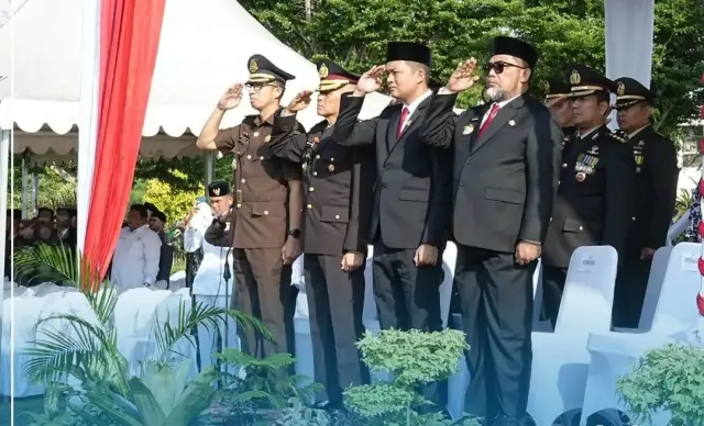 Pjs Gubernur Sudirman Hadiri Peringatan Hari Kepahlawanan.