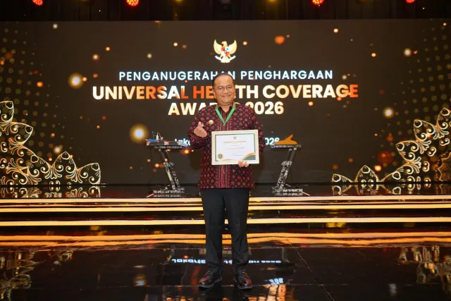 Komitmen Dukung JKN, Wali Kota Jambi Terima Penghargaan UHC Awards 2026