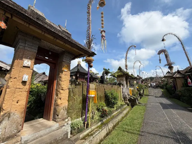 Ratusan Hotel Bali Ditawarkan untuk Dijual secara Daring