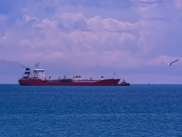 Trump Tolak Rencana Iran untuk Membuka Kembali Selat Hormuz