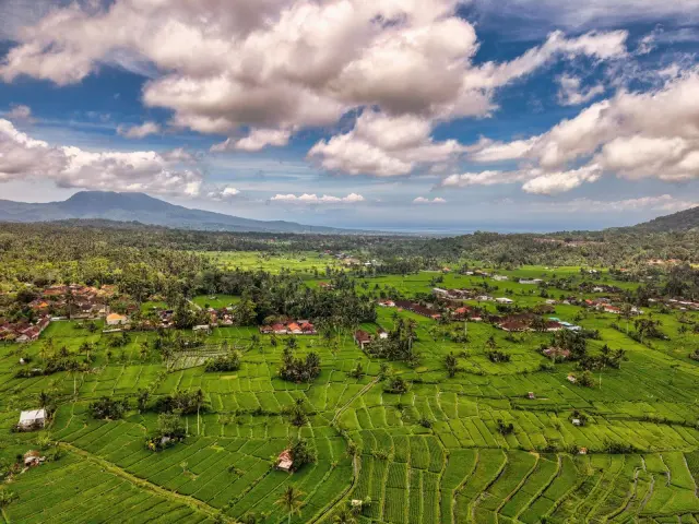 Pemerintah Dorong Pariwisata untuk Mencapai Target Pertumbuhan 6 Persen pada 2027