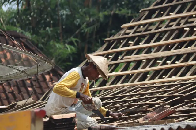 TMMD ke-130 Renovasi Rumah Warga Tidak Layak Huni di Lebak