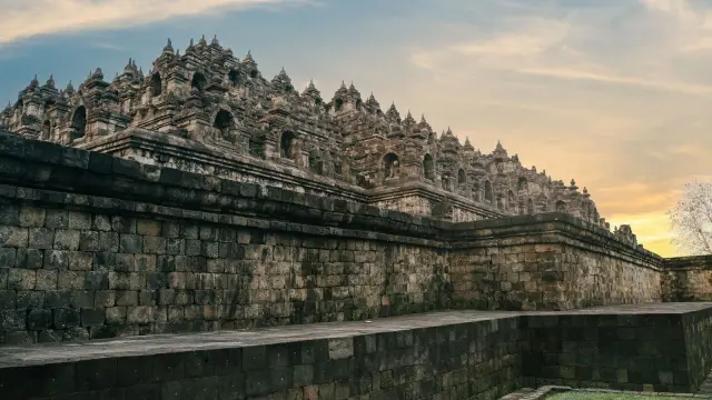 Rekomendasi Konser Andrea Bocelli di Borobudur Dicabut Polisi