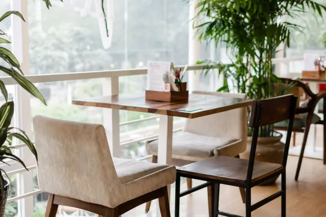 Restoran dan Kafe Berpotensi Terdampak Downgrade Lifestyle